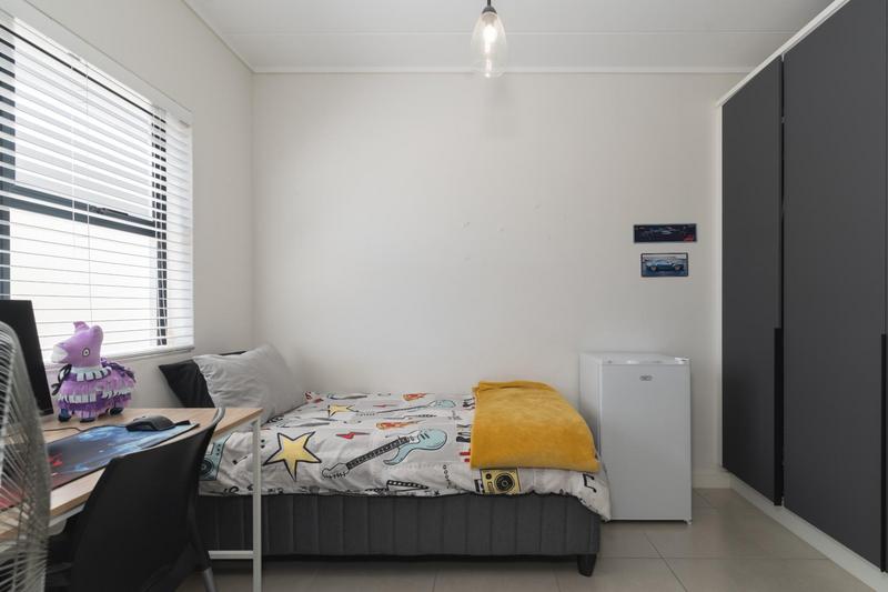 2 Bedroom Property for Sale in The Huntsman Western Cape